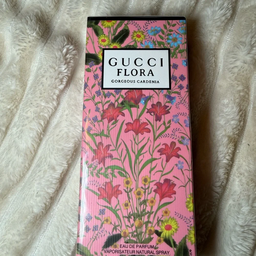 Gucci Flora Pink Floral Box with Multicolor Blooms